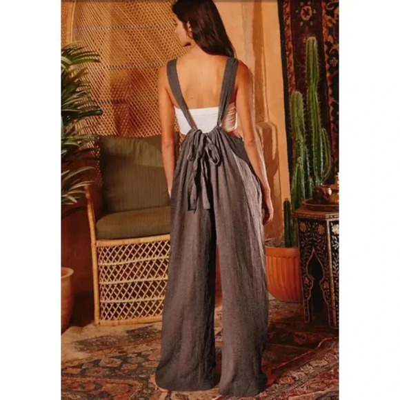 NWT BUCKETLIST Suspender Pants in Olive Lace Eyelet Wide Leg Overalls - Picture 9 of 9